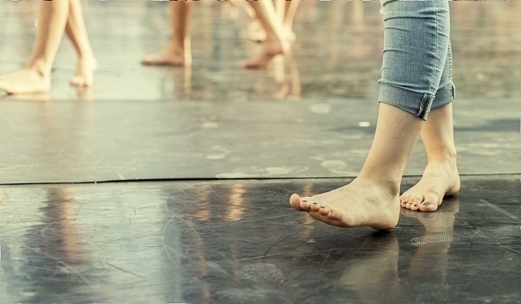 Dancing feet