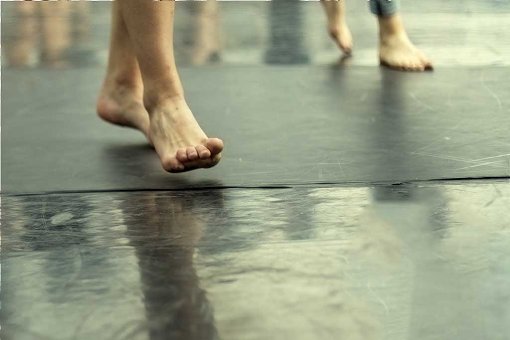 Dancing feet